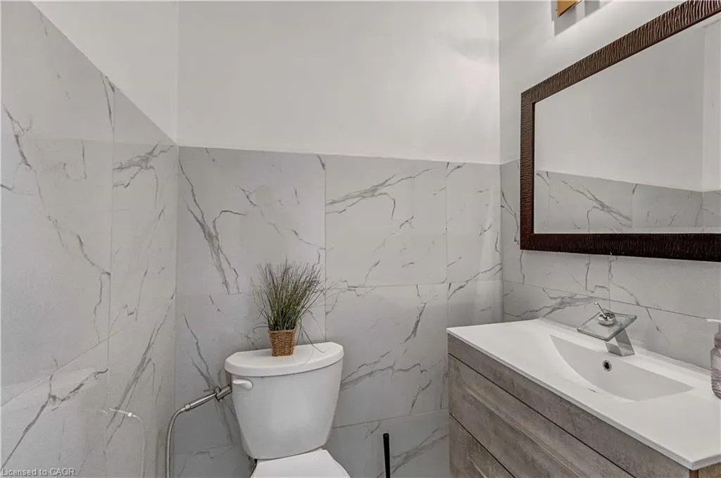 2 Robespierre Court