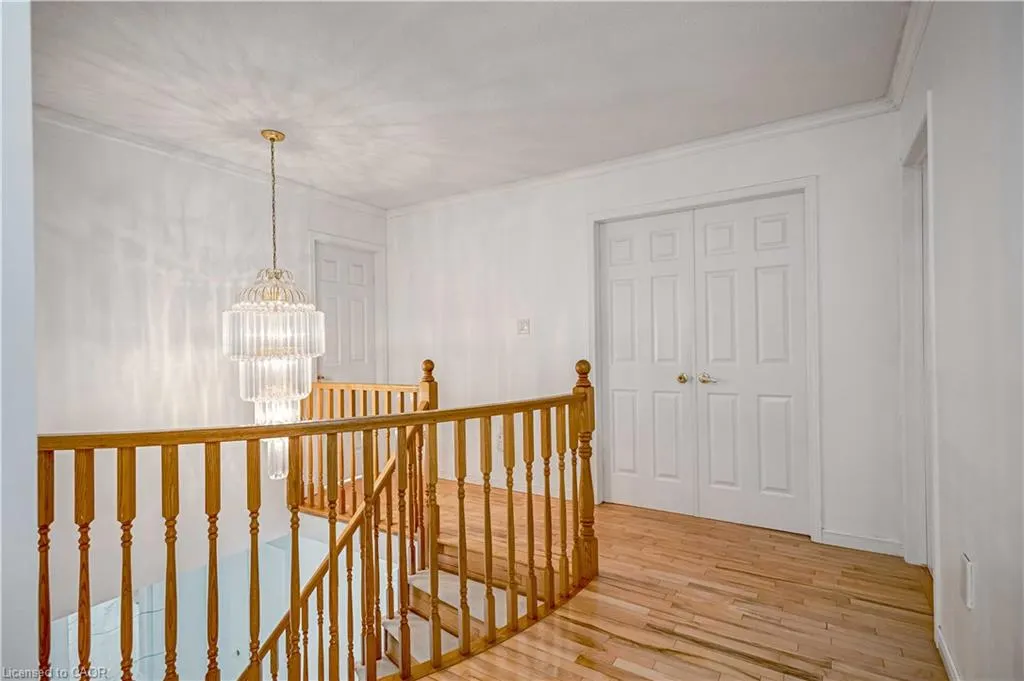 2 Robespierre Court