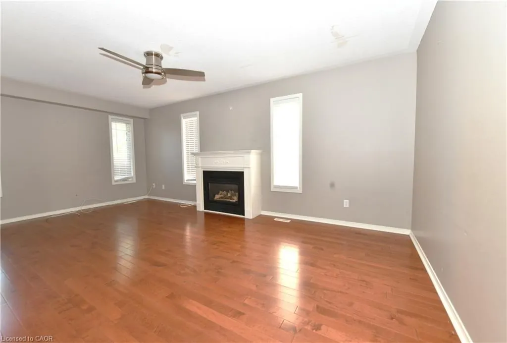 6 Shadyridge Place