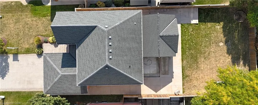 6 Shadyridge Place