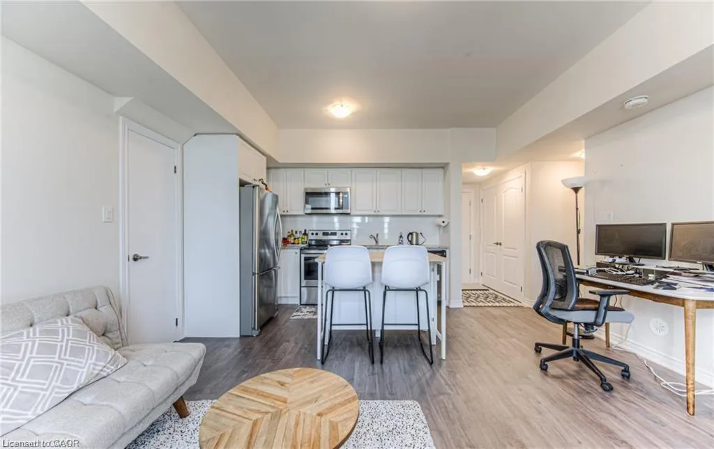 120 Watson Parkway N, #2