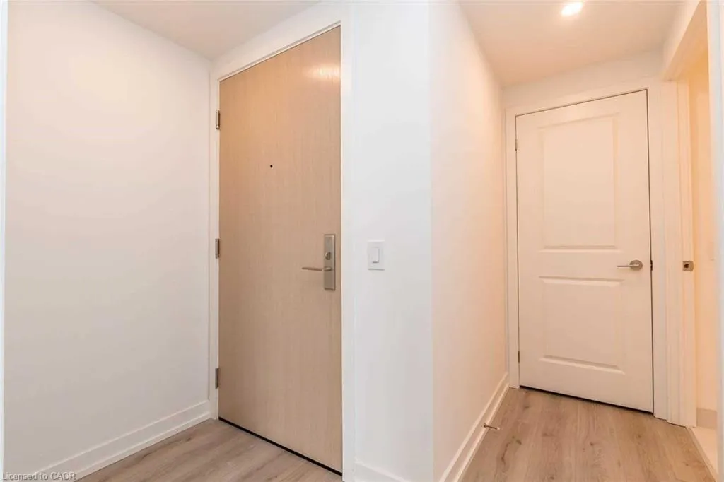 395 Bloor Street E, #2201