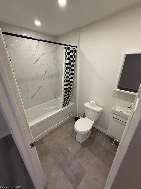 72 Hartzel Road, #4