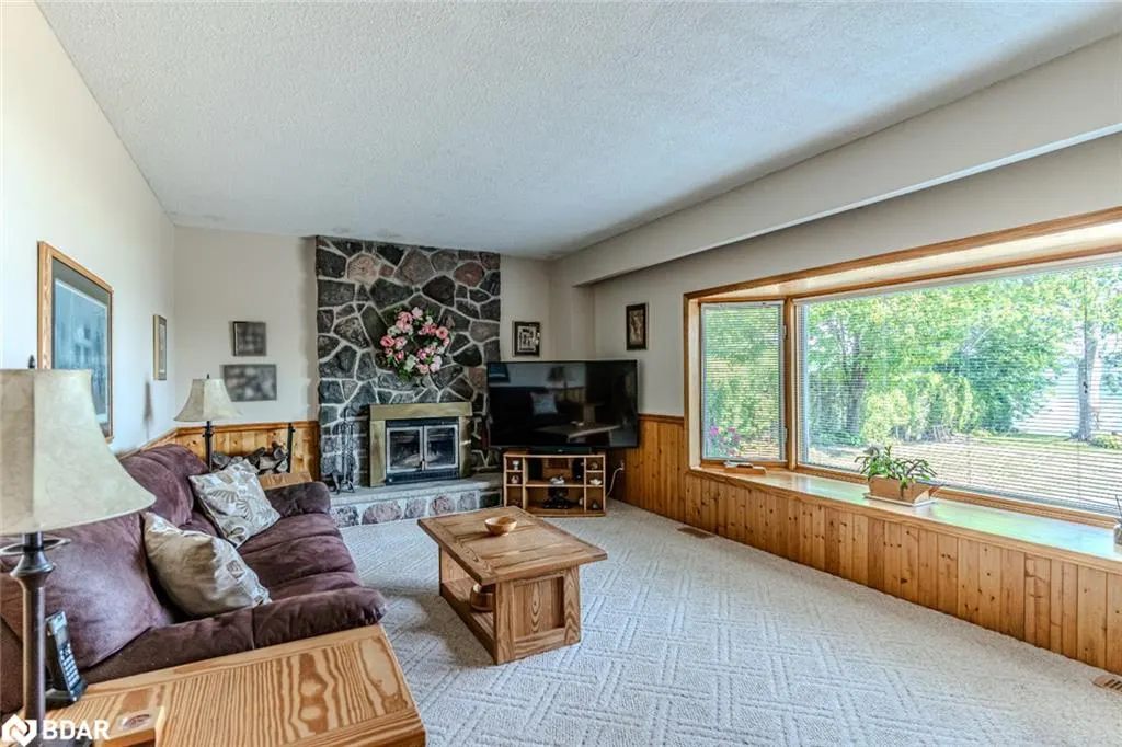 39 Grandview Crescent