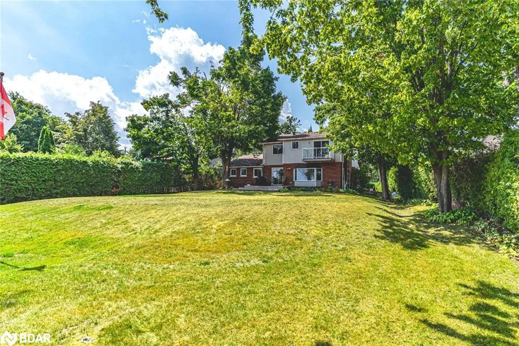 39 Grandview Crescent