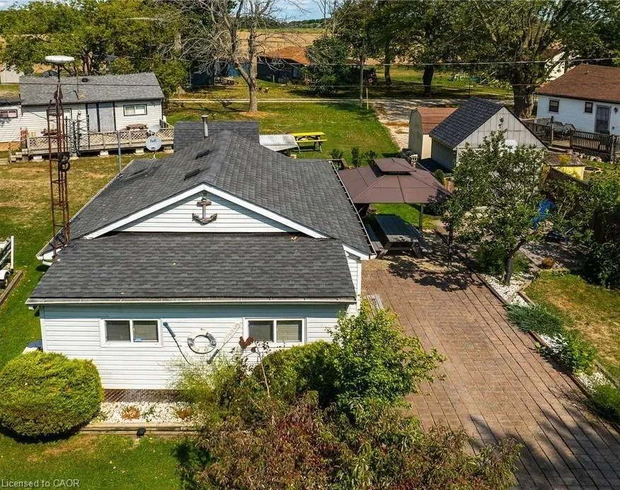 17 Maple Lane
