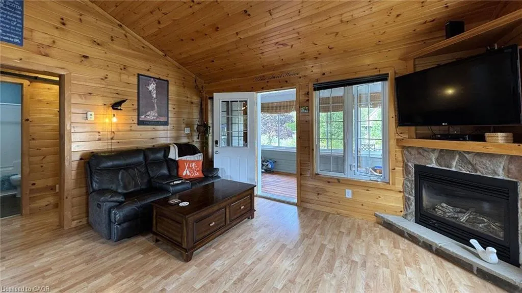 52 Madawaska Trail