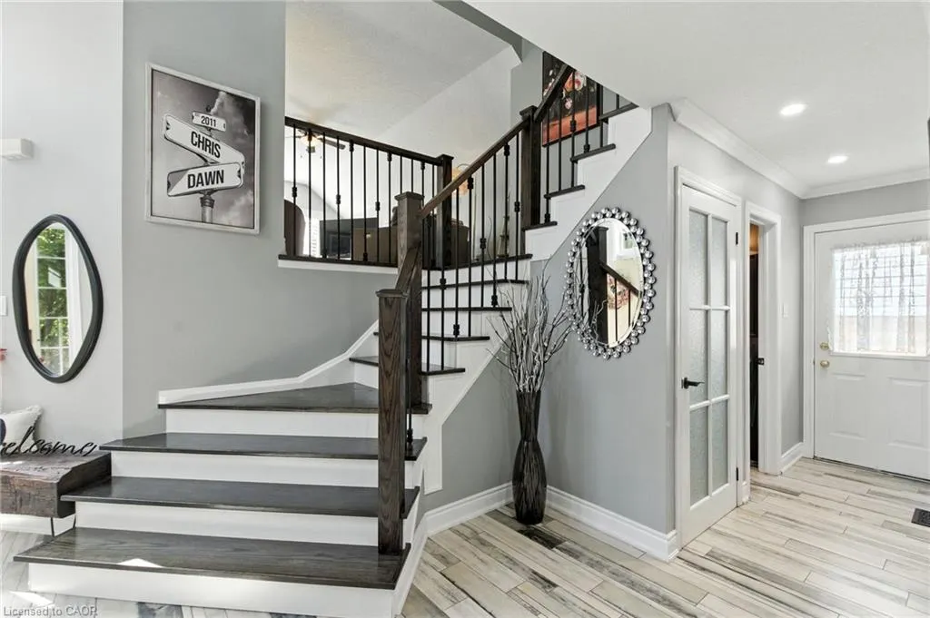 36 Pinecreek Road