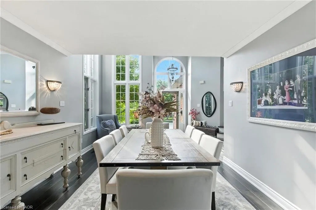 36 Pinecreek Road