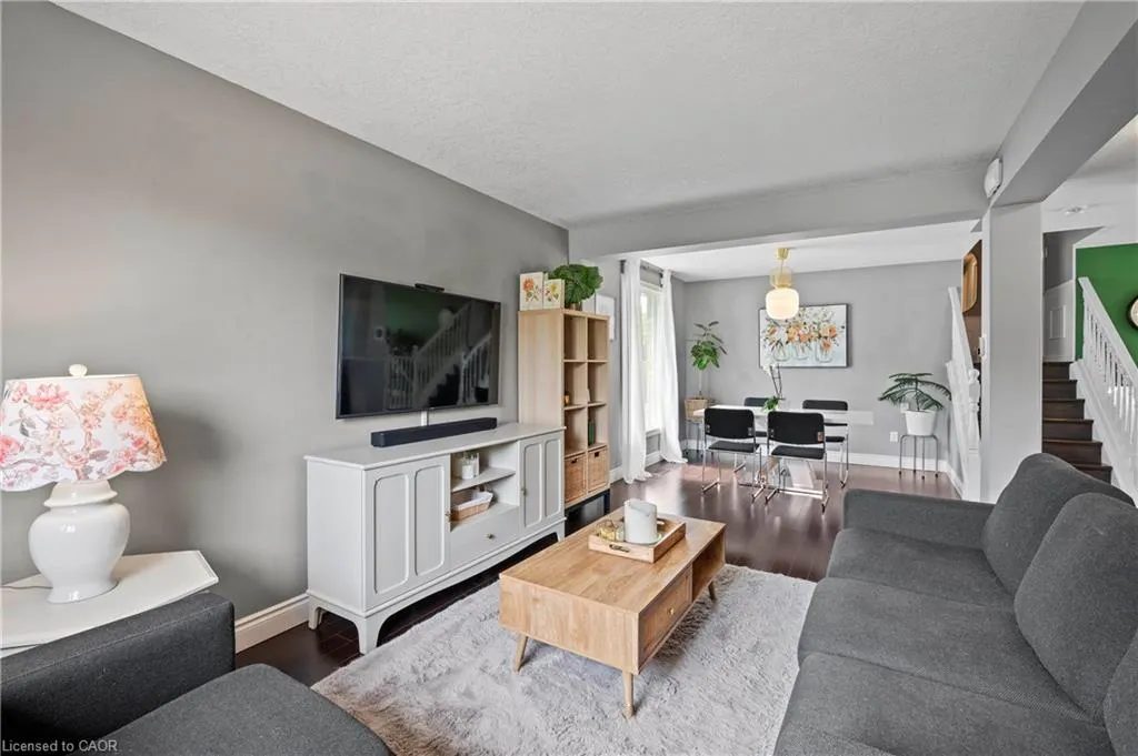 66 High Acres Crescent