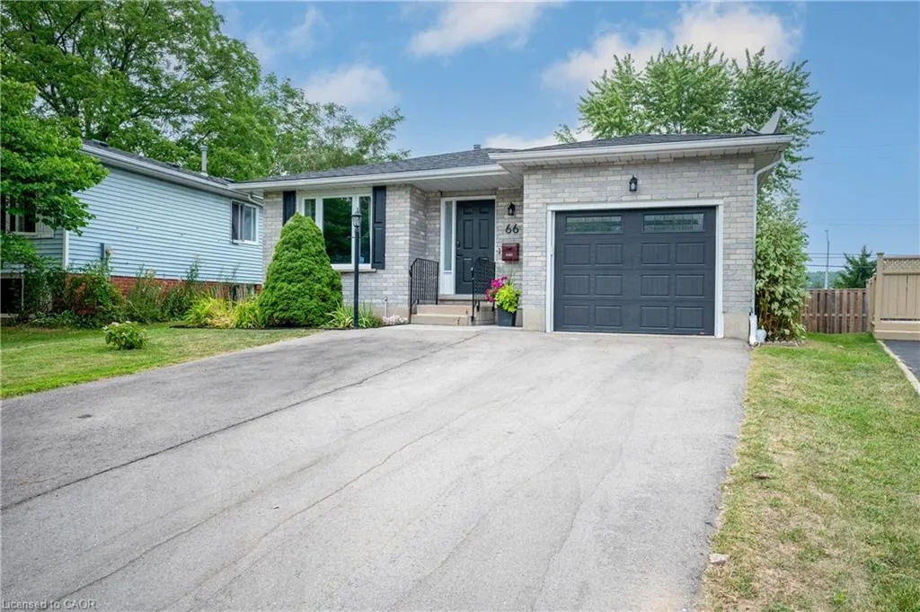 66 High Acres Crescent