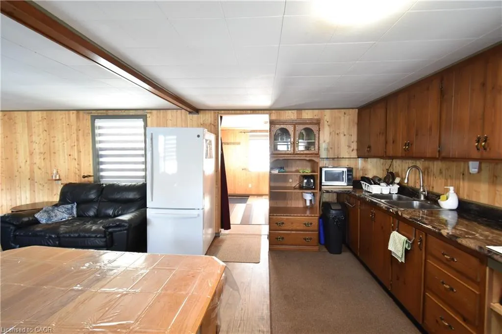 305573 Southline A