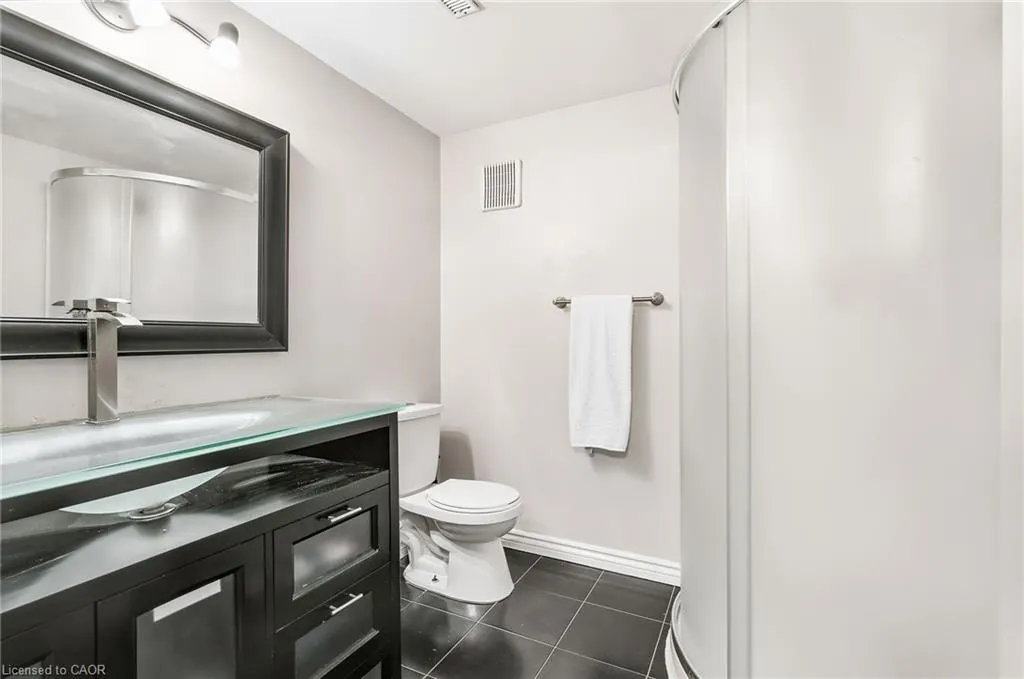 14 Ashridge Place