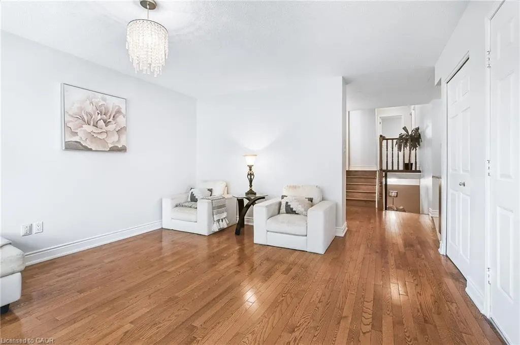14 Ashridge Place
