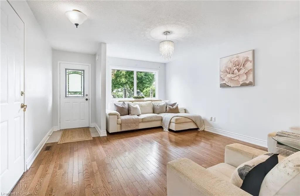 14 Ashridge Place