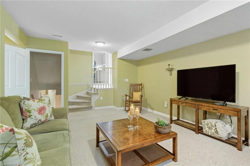 20 Diamond Court