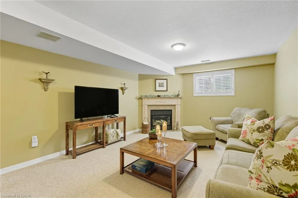 20 Diamond Court