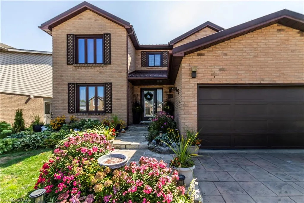 15 Bourbon Court