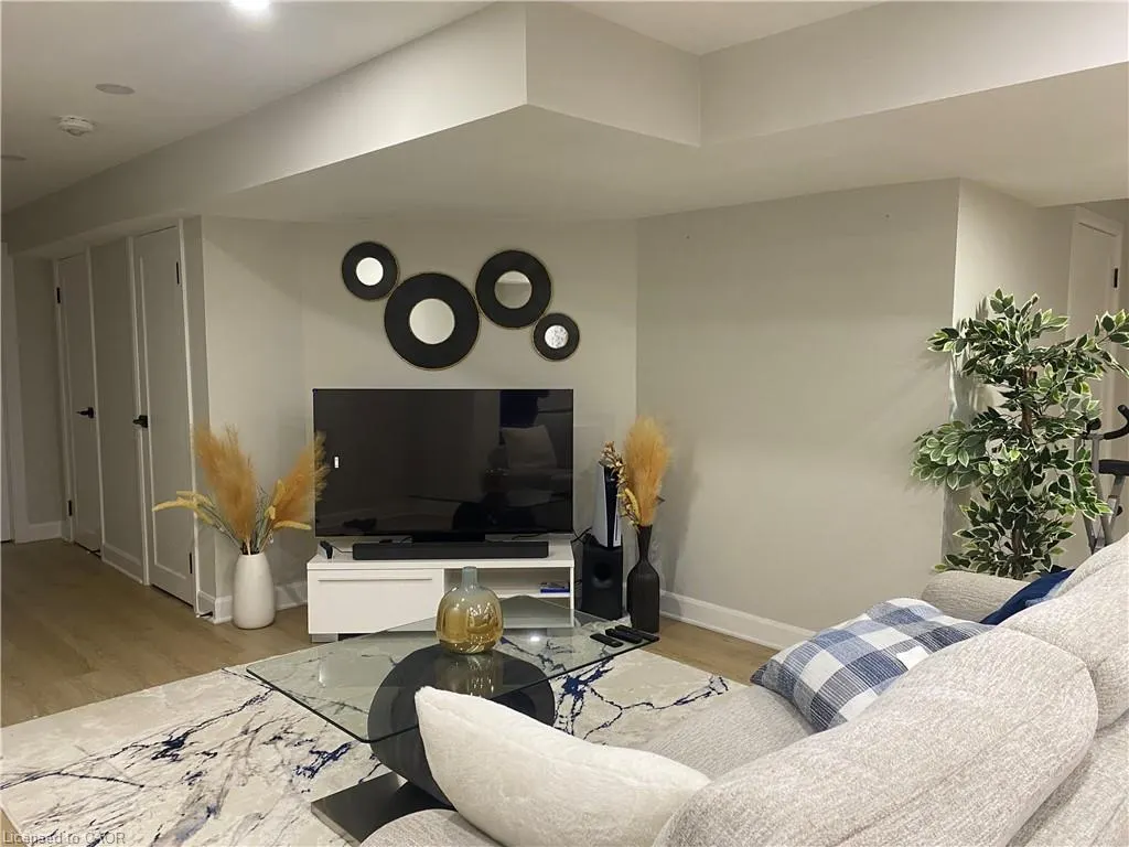 37 Homestead Way, #Basement