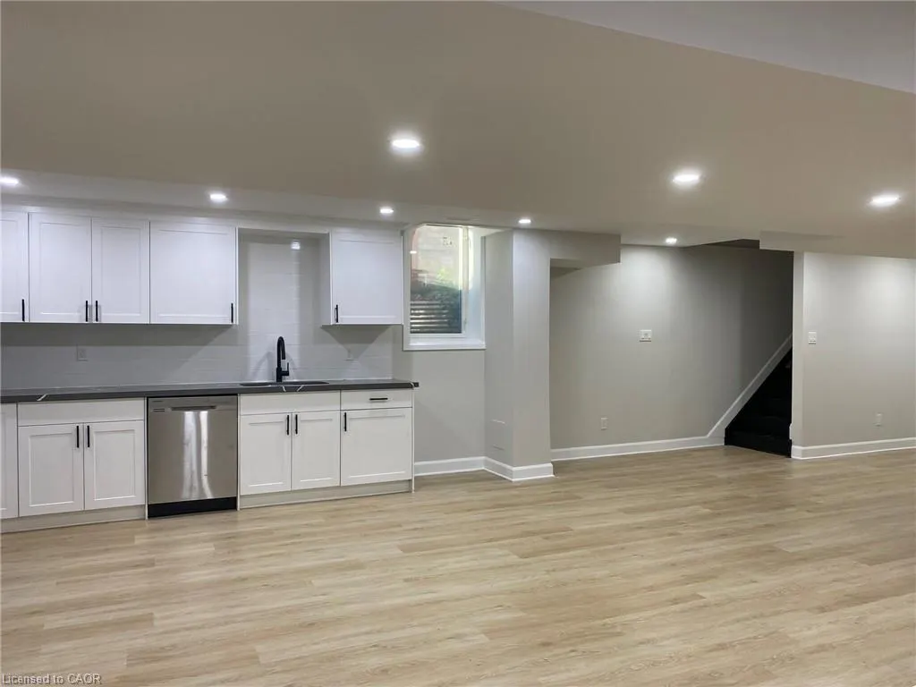 37 Homestead Way, #Basement