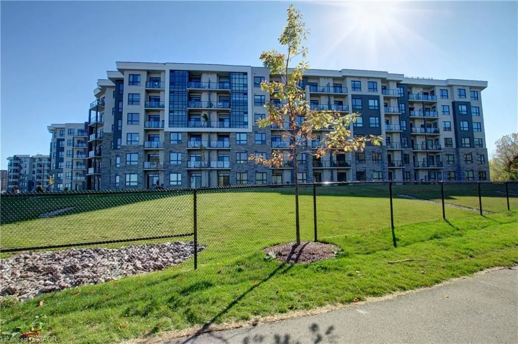 125 Shoreview Place, #219