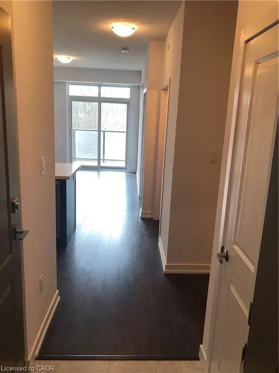 125 Shoreview Place, #219