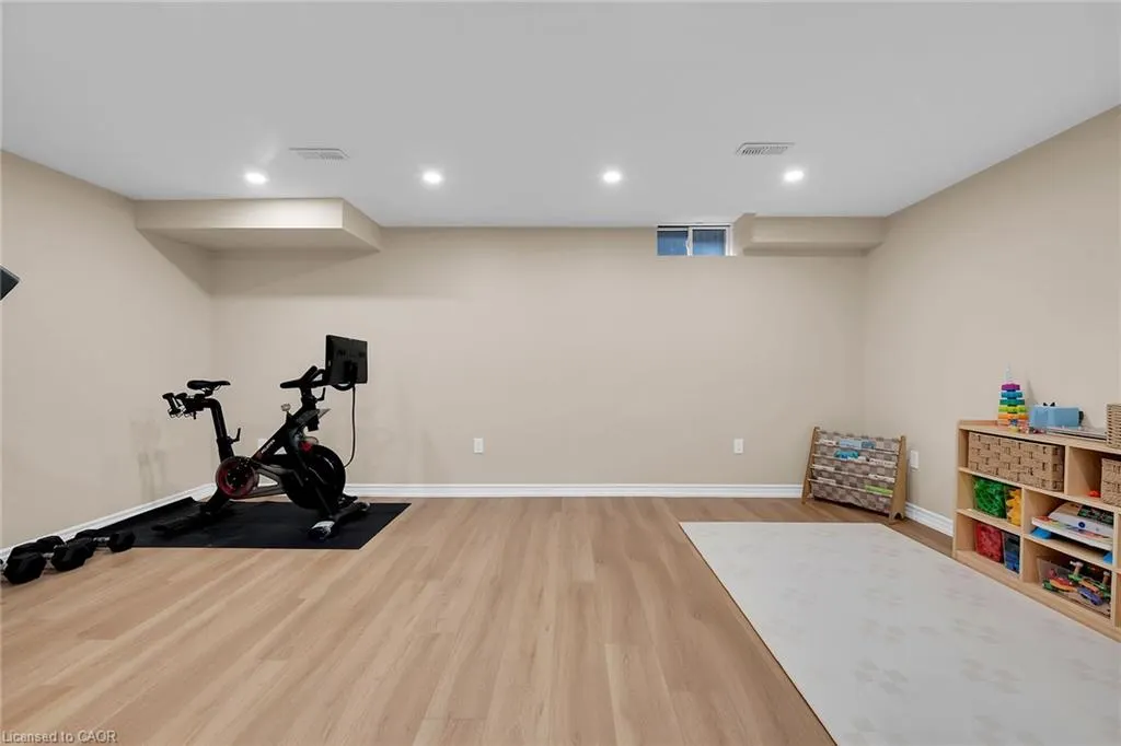 1890 Rymal Road E, #31