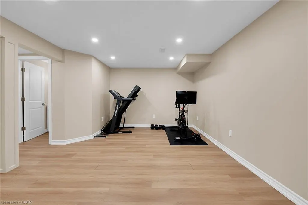 1890 Rymal Road E, #31