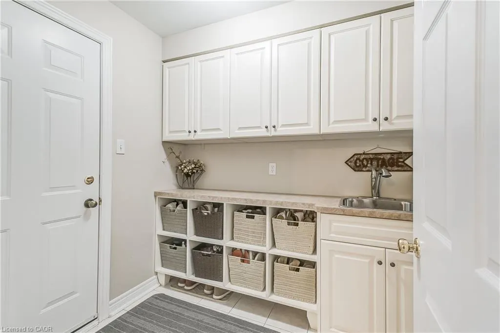5991 Greensboro Drive