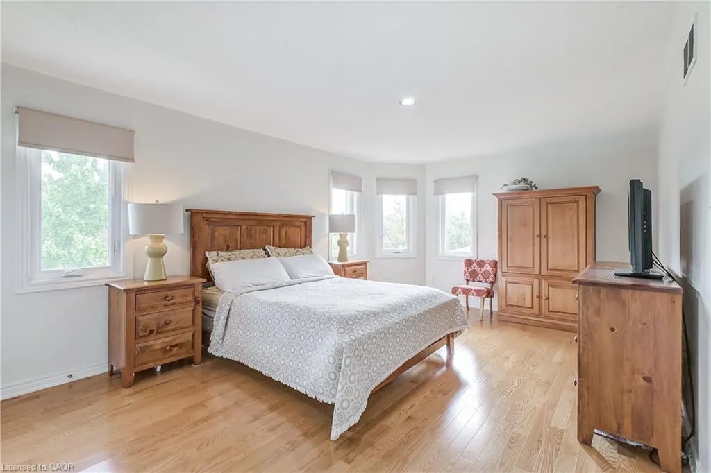 5991 Greensboro Drive