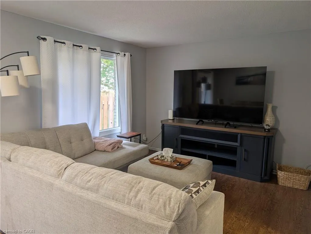 415 Kingscourt Drive, #3