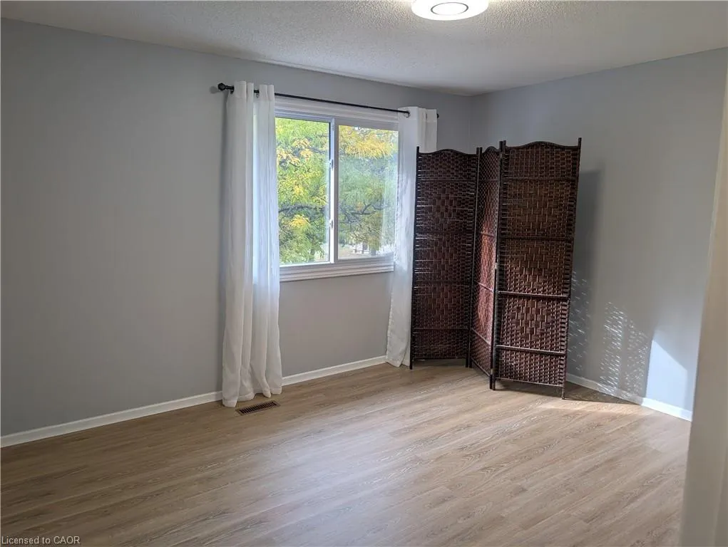 415 Kingscourt Drive, #3