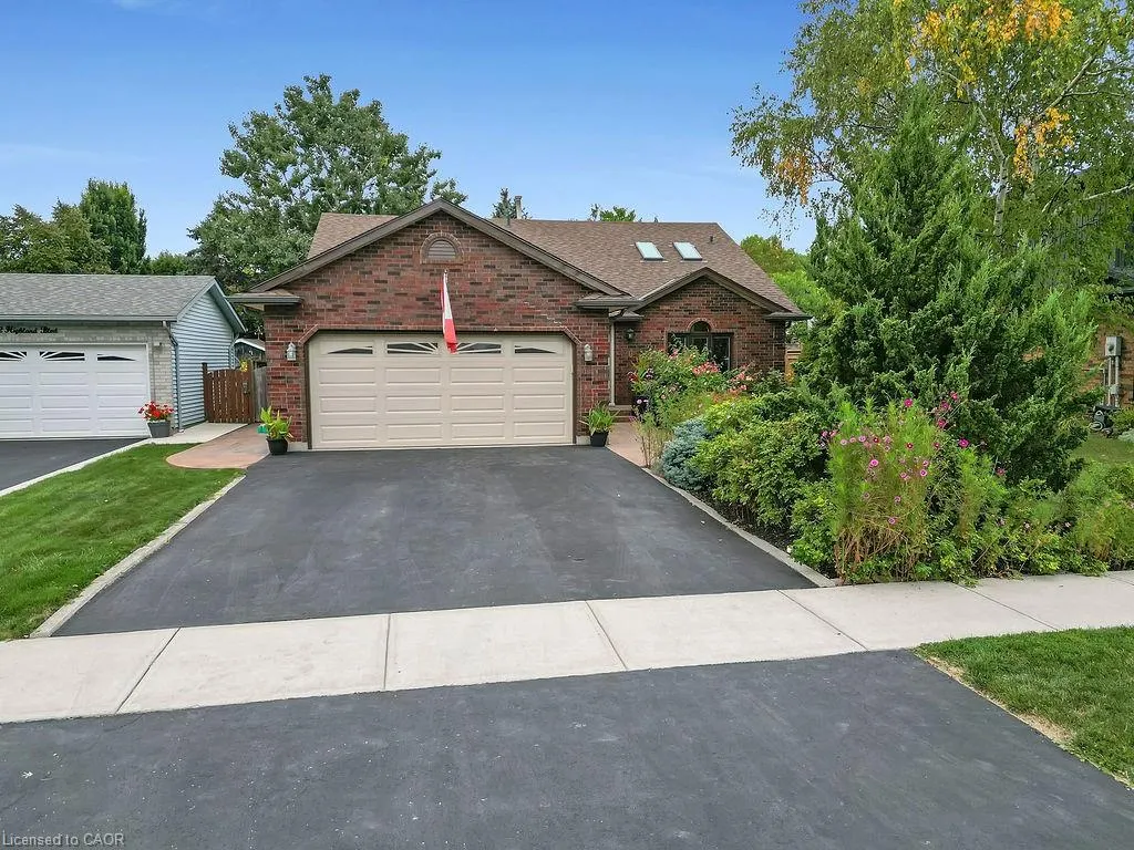 30 Highland Boulevard