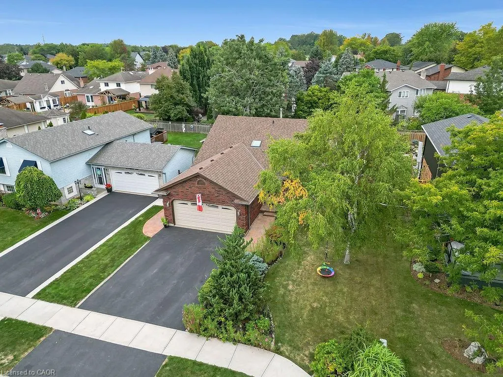 30 Highland Boulevard