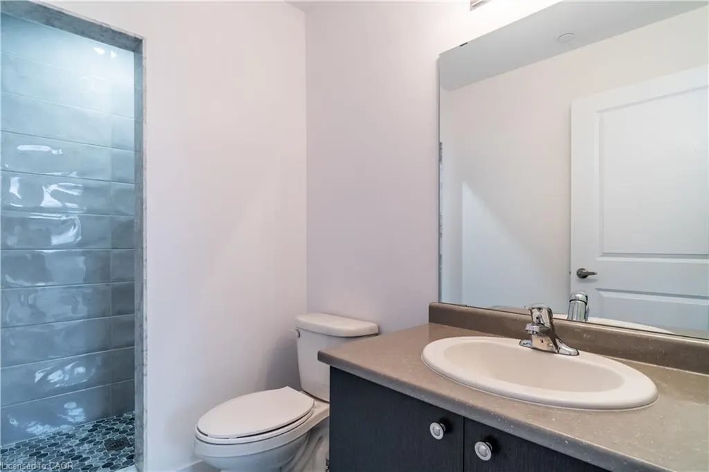 125 Shoreview Place, #523