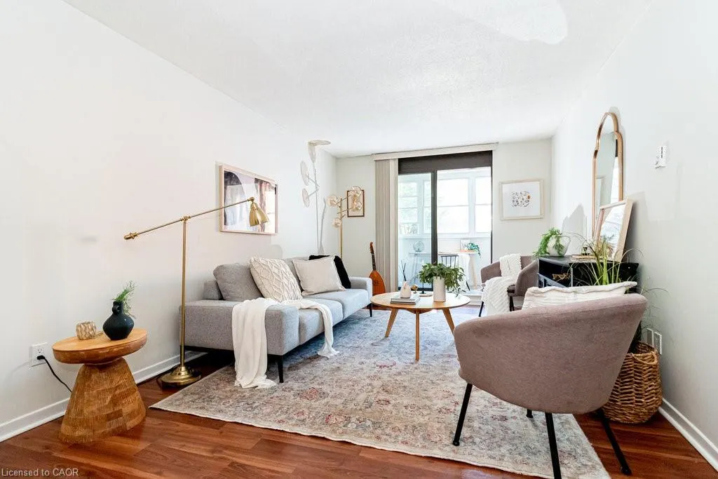 23 Main Street, #205