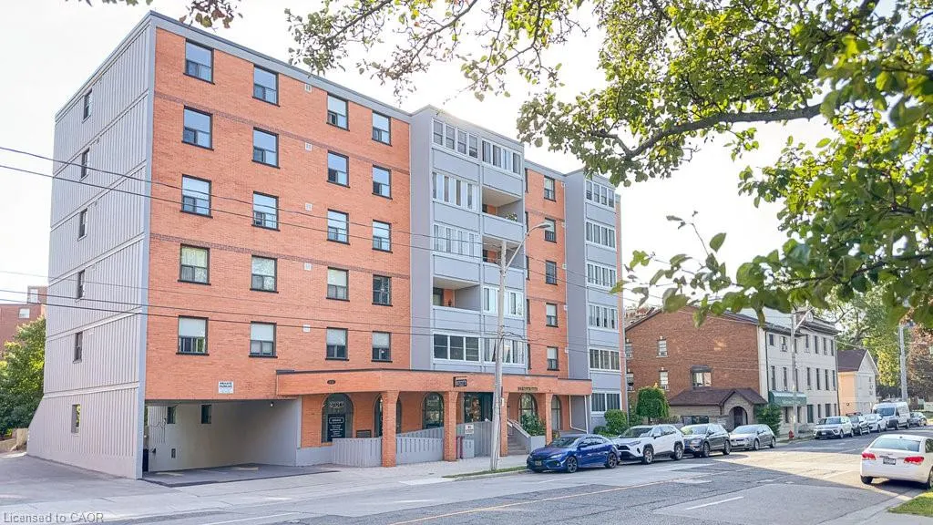23 Main Street, #205