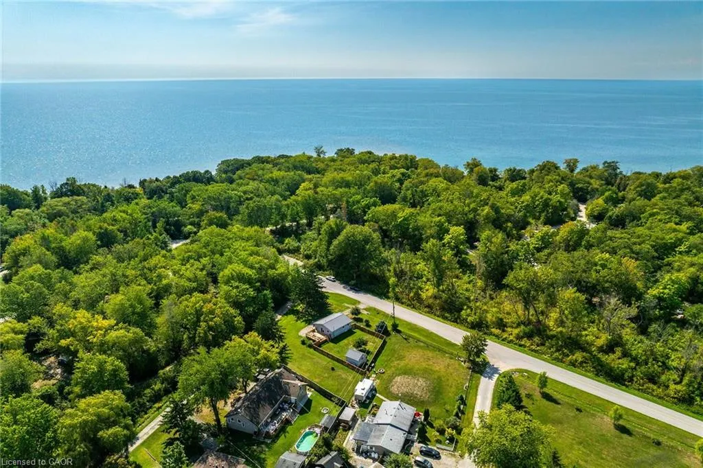 8 Downey Road
