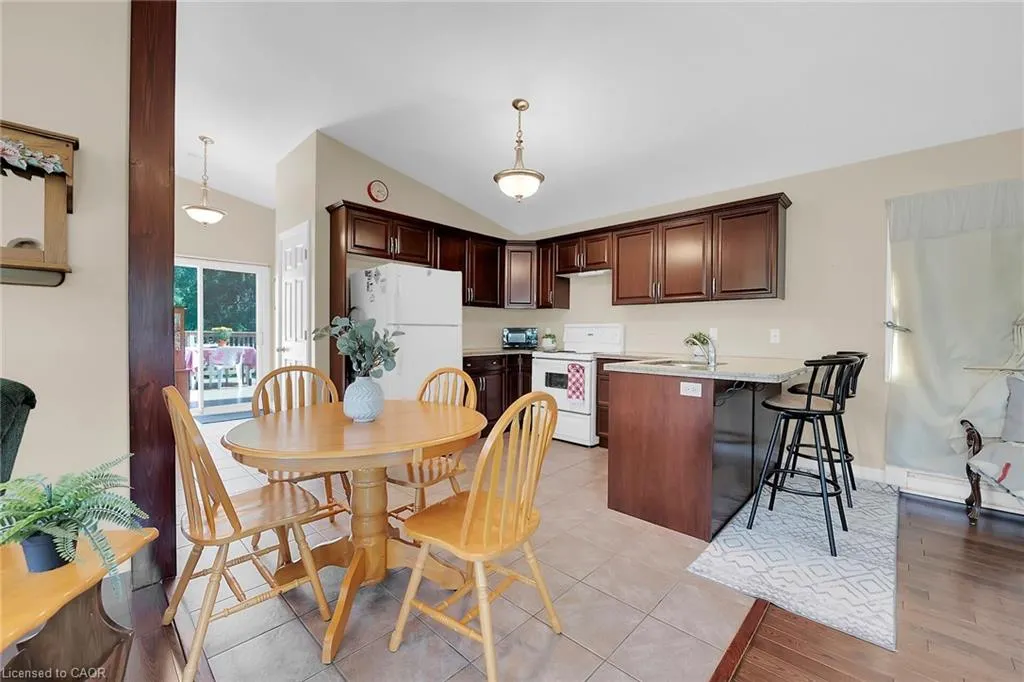 8 Downey Road