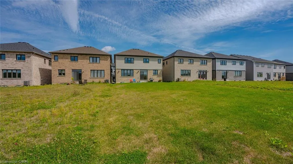 29 Bee Crescent