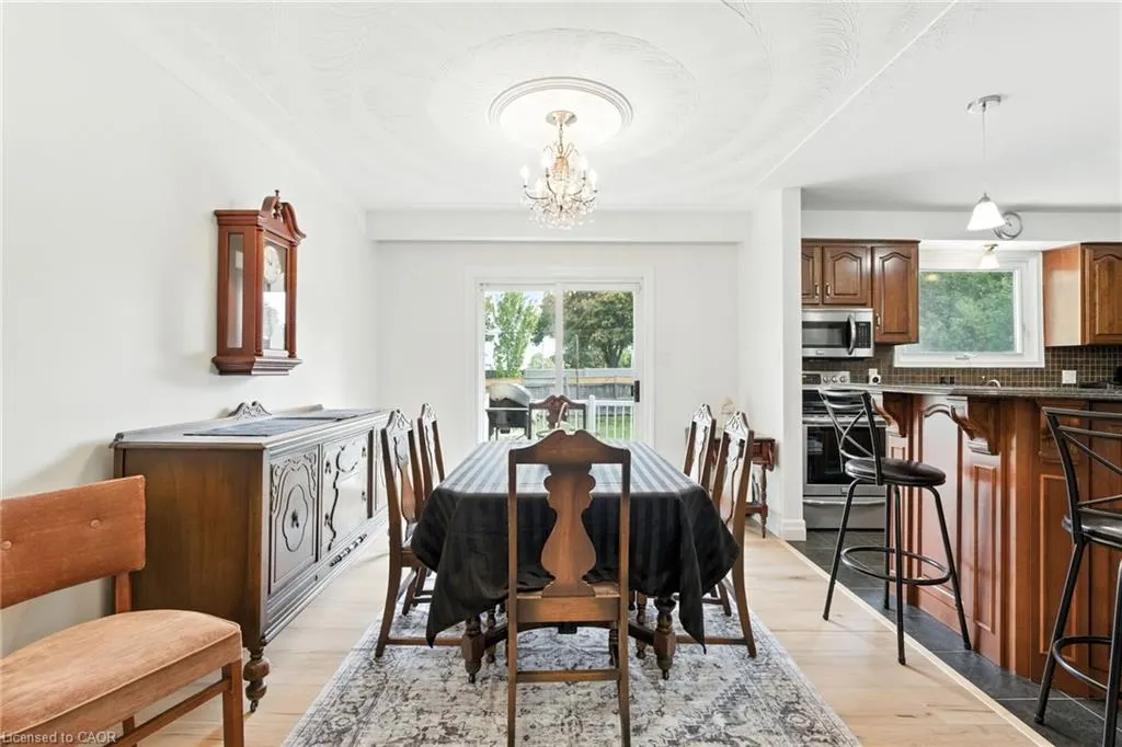 20 Woodside Drive