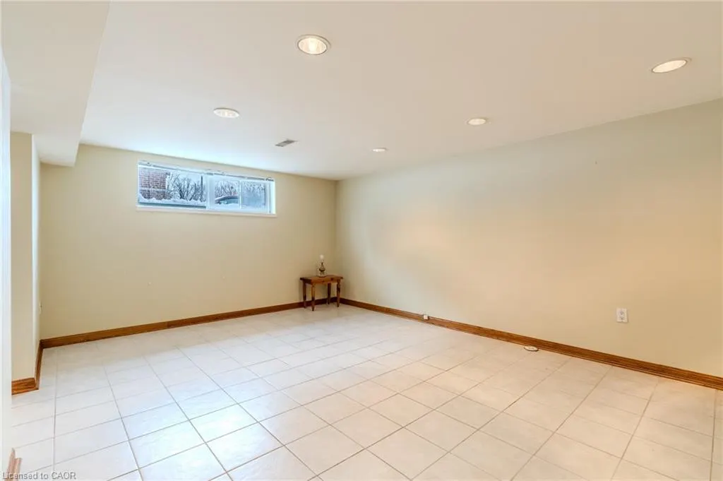 57 Apted Avenue