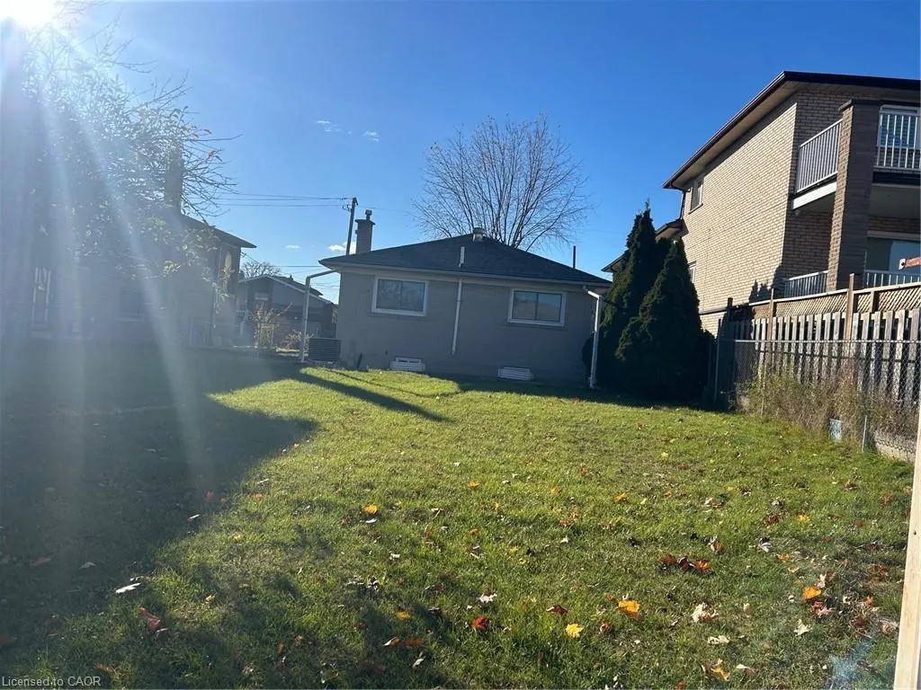 57 Apted Avenue
