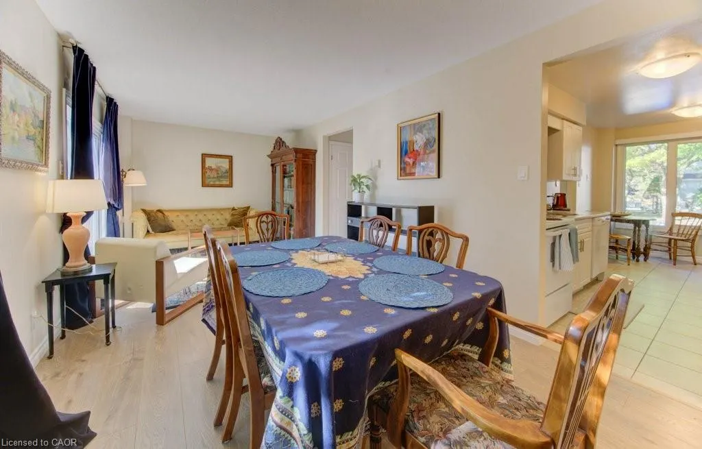 476 Kingscourt Drive, #15