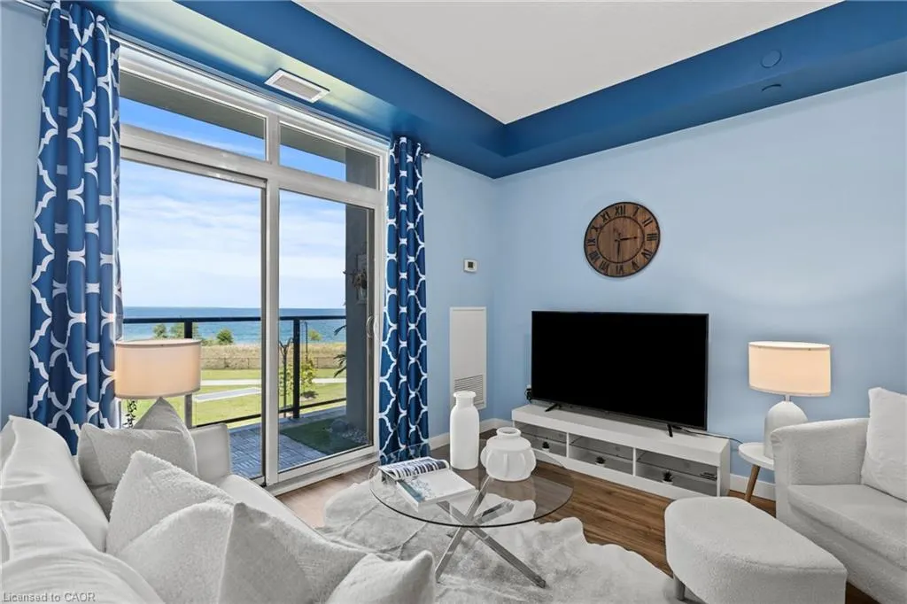 101 Shoreview Place, #301