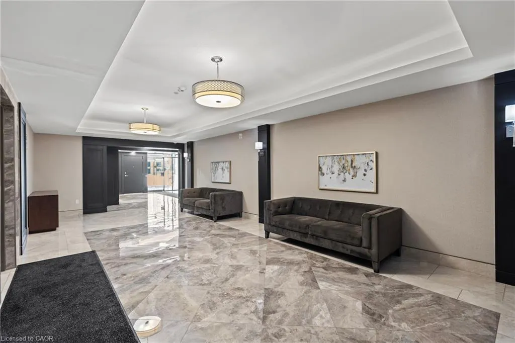 101 Shoreview Place, #301