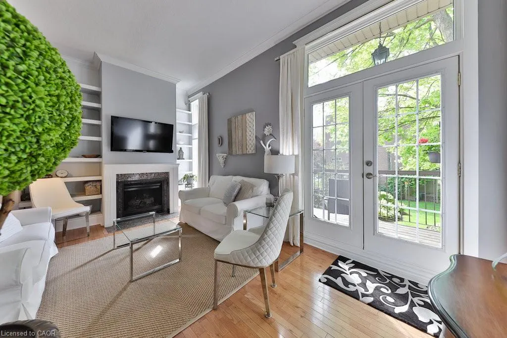 1250 Marlborough Court, #27