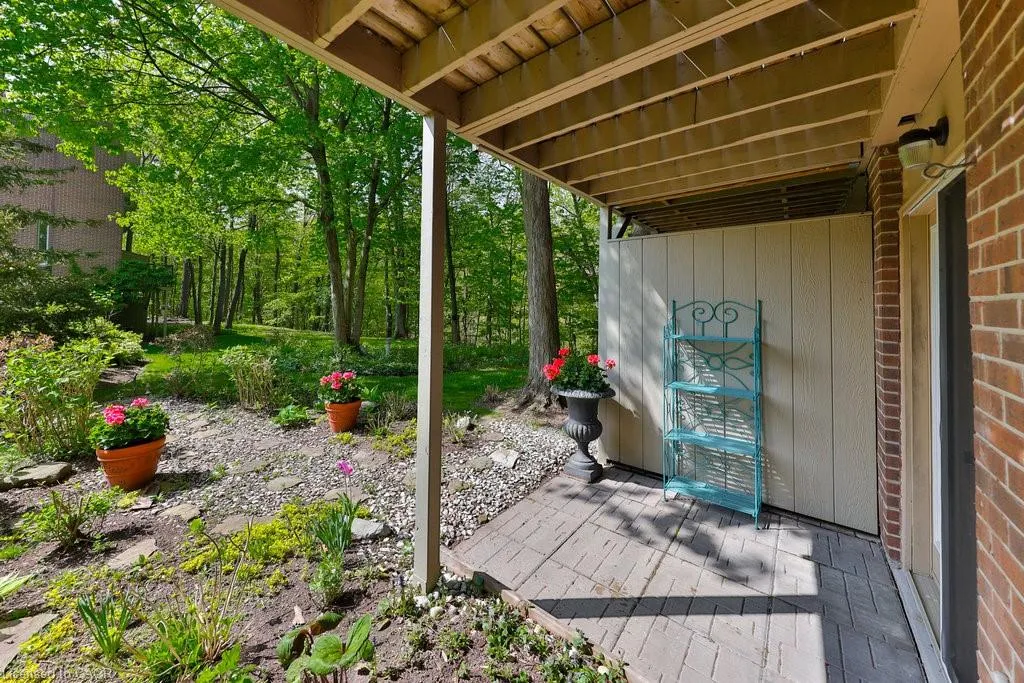 1250 Marlborough Court, #27