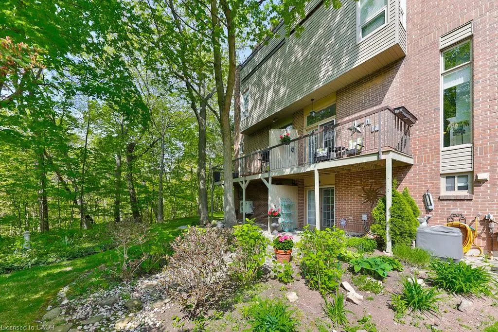 1250 Marlborough Court, #27