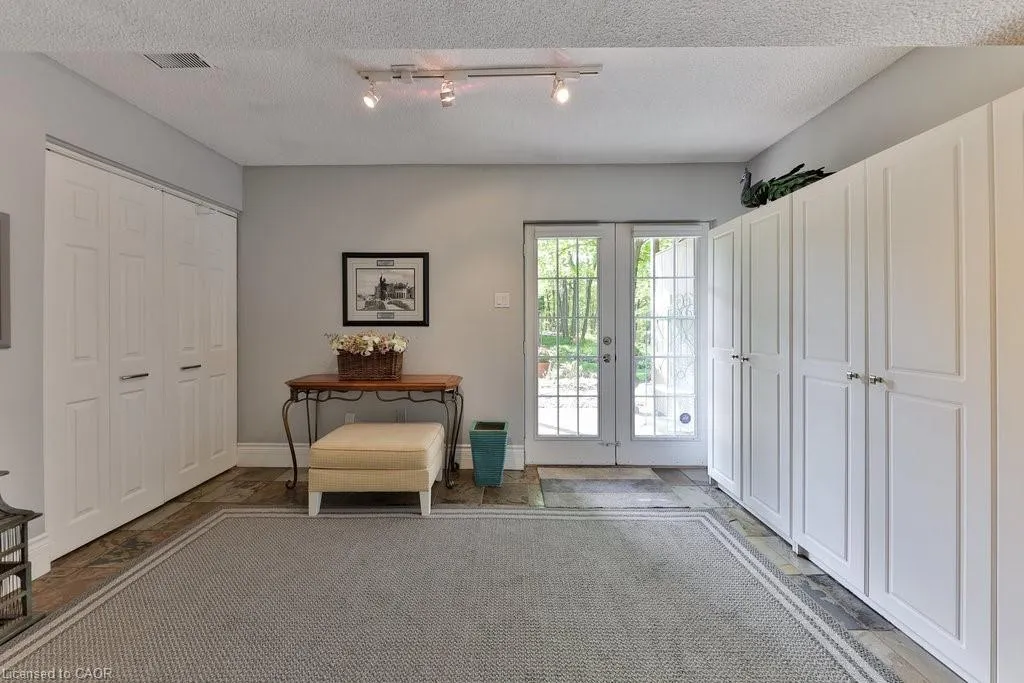 1250 Marlborough Court, #27